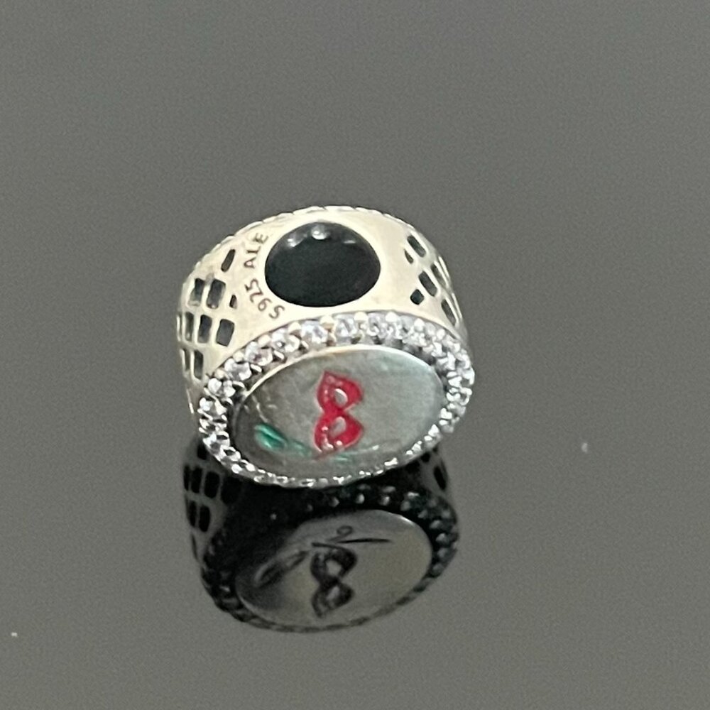 Pandora New Orleans exclusive Charm